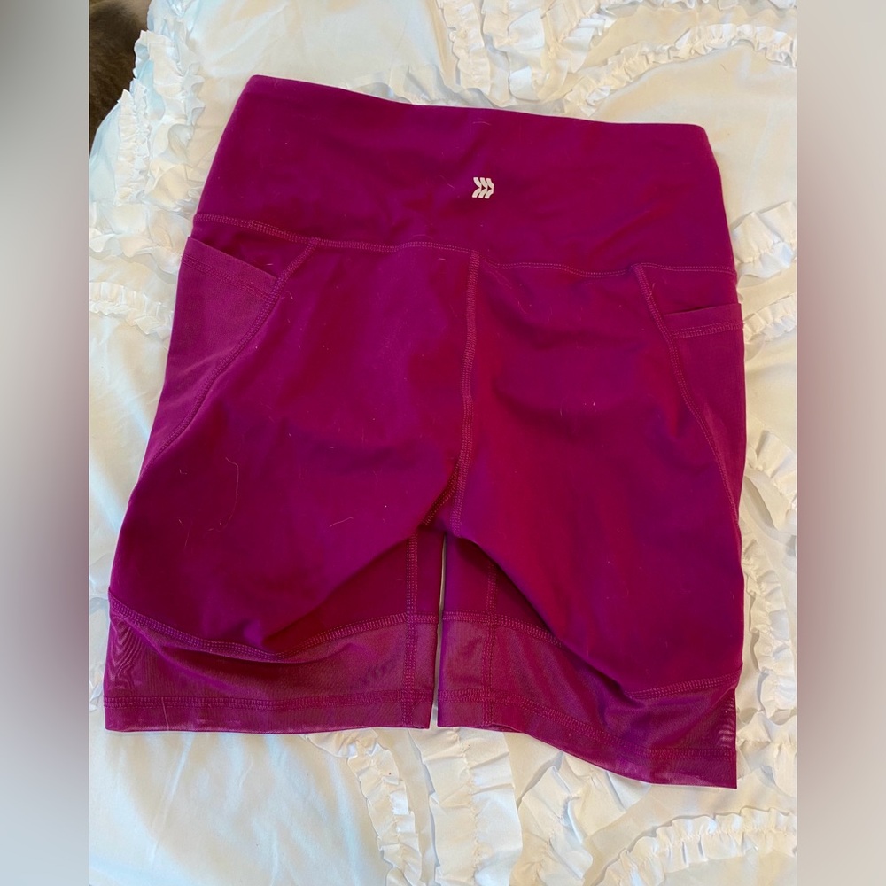 Women's Blue and Burgundy Workout Shorts and Yoga Top Set Size M - Picture 3 of 16